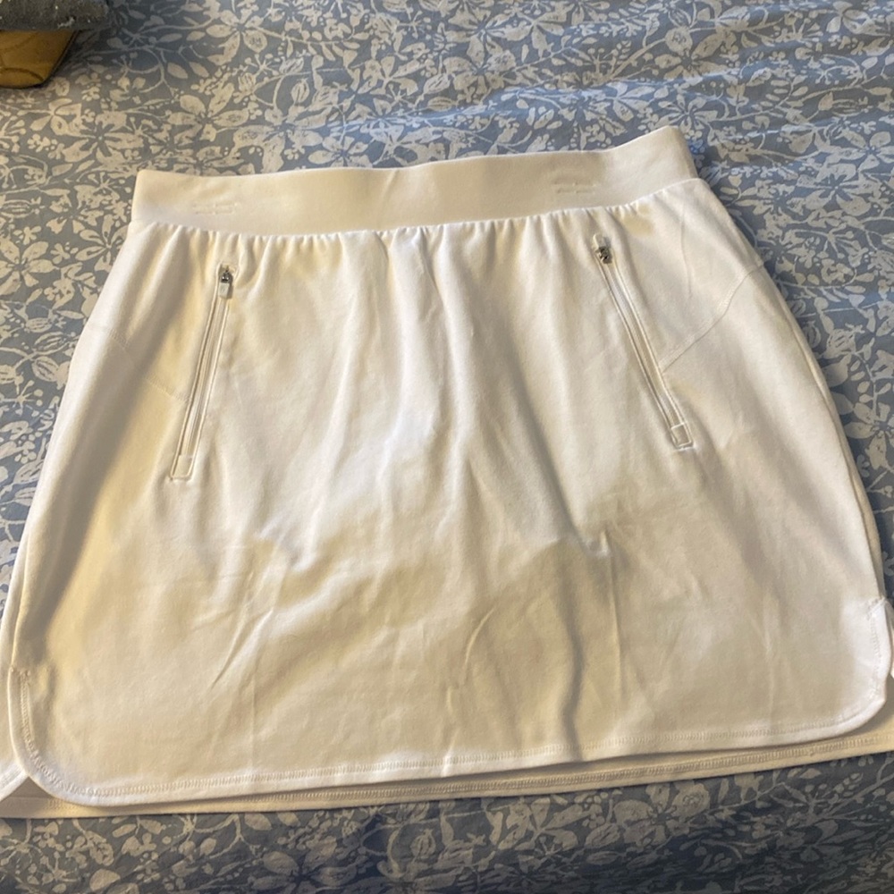 Casual white skort